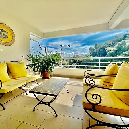 Casa de Férias 2 In Luxury Bordering Monaco