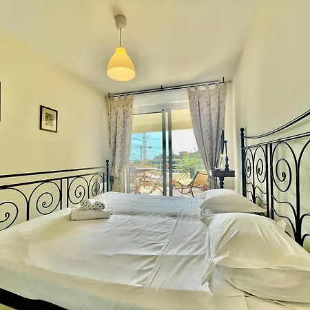 2 In Luxury Bordering Monaco *