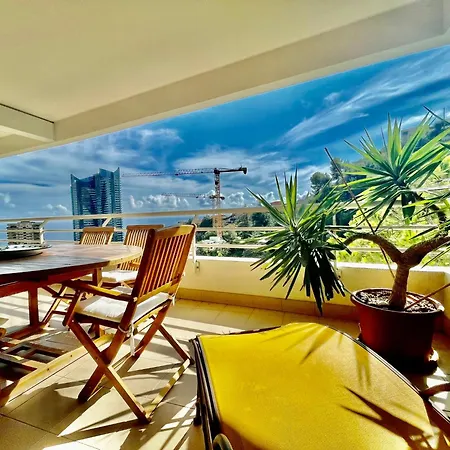 2 In Luxury Bordering Monaco * Beausoleil