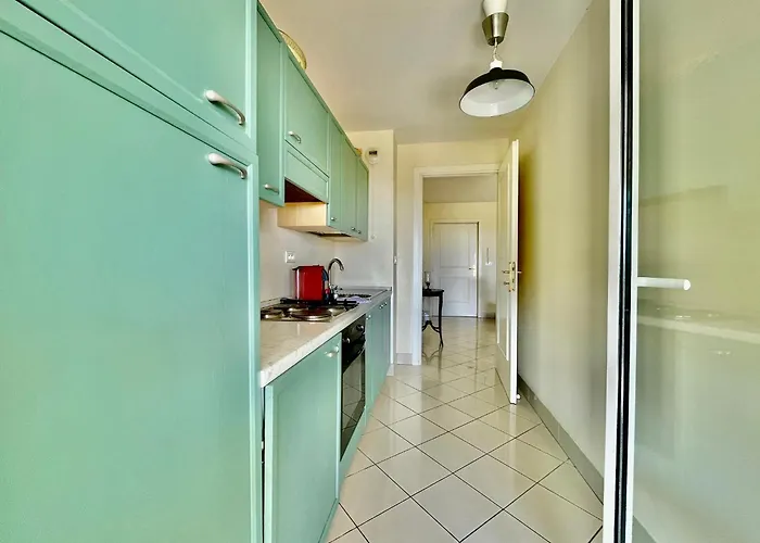 2 In Luxury Bordering Monaco * Beausoleil