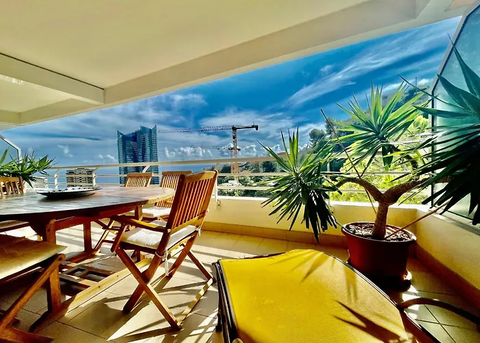 2 In Luxury Bordering Monaco * Beausoleil