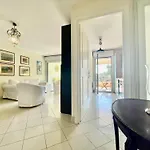 2 In Luxury Bordering Monaco 度假居
