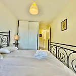 度假居 2 In Luxury Bordering Monaco 博索莱伊